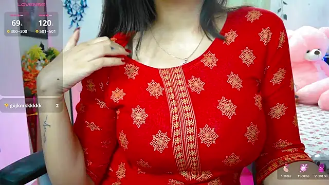 Snapshot of WildDimpi_0 chatting on April 22, 2:07 pm WildDimpi 0 online show from April 22, 2:07 pm