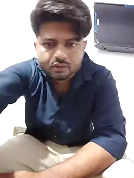 urhotboymeet online show from September 25, 11:14 am