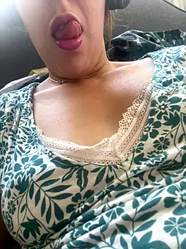 Snapshot of 9ahbouna89sox chatting on September 10, 2:50 pm 9ahbouna89sox online show from September 10, 2:50 pm