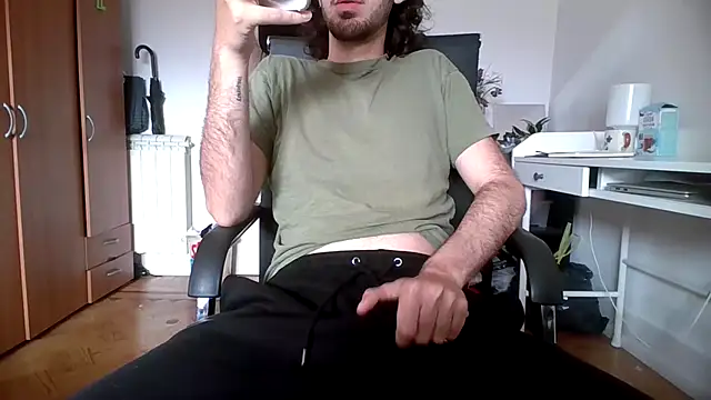 Snapshot of bettercontent chatting on March 21, 11:15 am bettercontent online show from March 21, 11:15 am