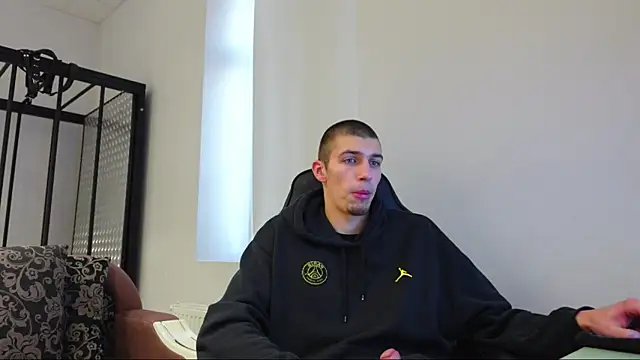 Snapshot of Ryan_Dozer chatting on November 15, 7:27 am Ryan Dozer online show from November 15, 7:27 am