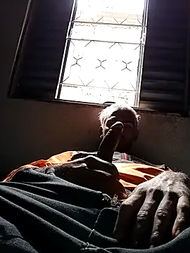 joreldella online show from April 3, 12:36 pm