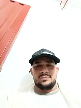 yeffito1 online show from April 3, 1:25 am