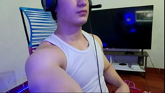 ErickWalton online show from November 7, 4:23 am