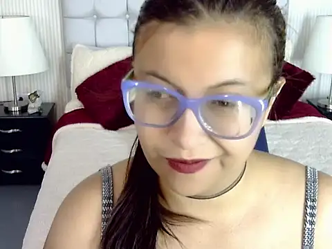 Amber Rouge  online show from September 20, 12:06 pm