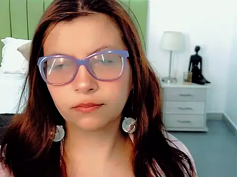 Amber Rouge  online show from November 3, 12:06 pm