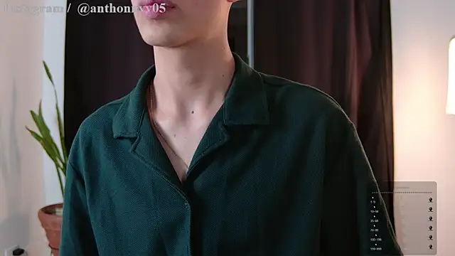 Snapshot of anthonny_05 chatting on September 21, 11:50 pm anthonny 05 online show from September 21, 11:50 pm