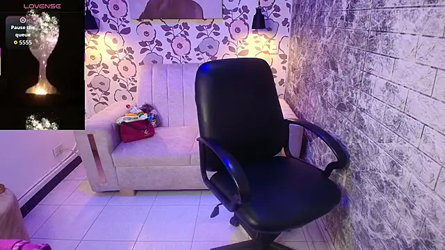  barbaragomez online show from October 17, 7:27 pm