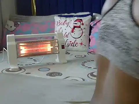 Playroom queen online show from March 5, 9:49 am