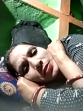 Monika cut online show from October 28, 3:47 pm