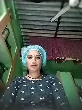 Monika cut online show from October 31, 8:43 pm