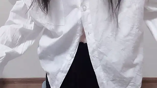 Snapshot of Queen_ww chatting on November 23, 2:17 pm Queen ww online show from November 23, 2:17 pm