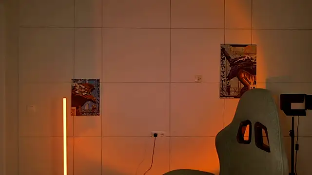 Snapshot of Yoka_paradoXXX chatting on October 15, 5:07 am Yoka paradoXXX online show from October 15, 5:07 am