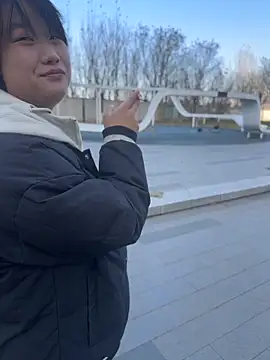 Snapshot of Fengbaby-555 chatting on November 29, 5:21 am Fengbaby-555 online show from November 29, 5:21 am