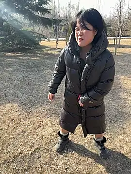 Snapshot of Fengbaby-555 chatting on February 3, 2:53 am Fengbaby-555 online show from February 3, 2:53 am