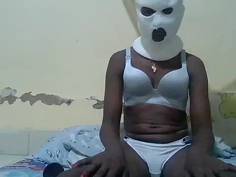 Snapshot of lelethutyesi chatting on September 15, 1:33 pm lelethutyesi online show from September 15, 1:33 pm