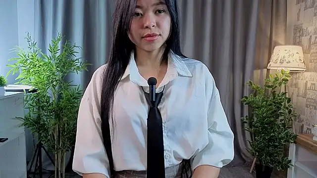 TorieFore online show from September 18, 3:47 pm