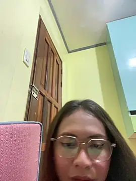 yourdevilsweettsx online show from February 10, 12:09 pm