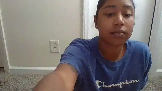 jottijade online show from October 31, 3:29 am