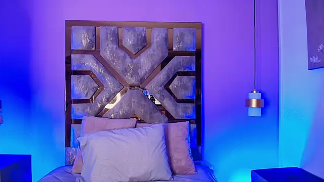 Snapshot of Electra_Gosselin chatting on September 25, 12:20 pm Electra Gosselin online show from September 25, 12:20 pm