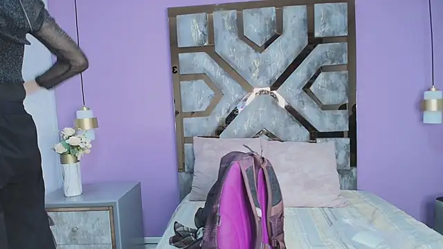 Electra Gosselin online show from October 6, 12:13 pm