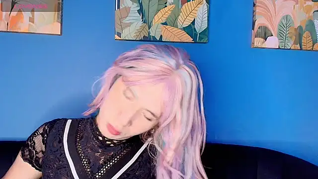 Snapshot of Electra_Gosselin chatting on October 14, 12:06 pm Electra Gosselin online show from October 14, 12:06 pm