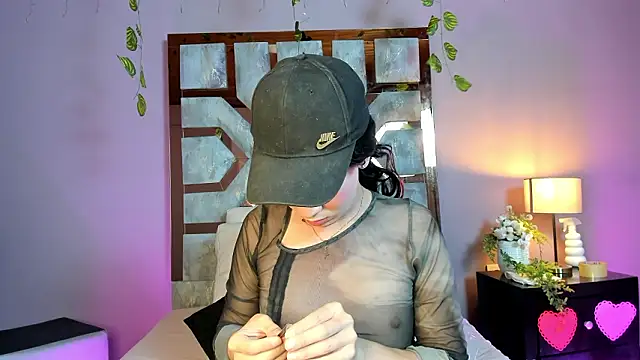 Electra Gosselin online show from March 21, 1:10 am