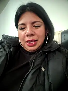 kinky momm online show from February 14, 3:09 pm