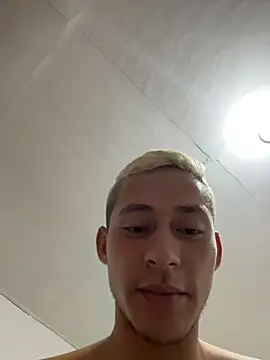 Boy hot- online show from April 2, 7:28 am