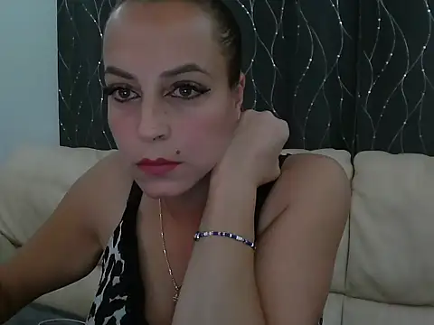 Snapshot of ShawtLana chatting on September 25, 9:29 pm ShawtLana online show from September 25, 9:29 pm