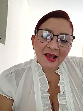 Snapshot of marfil_milf chatting on April 1, 1:41 pm marfil milf online show from April 1, 1:41 pm