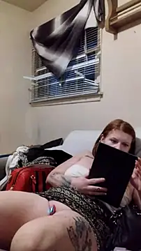 nakedgarbageperson online show from July 20, 3:32 am