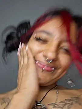 carolinerue online show from May 1, 3:55 am