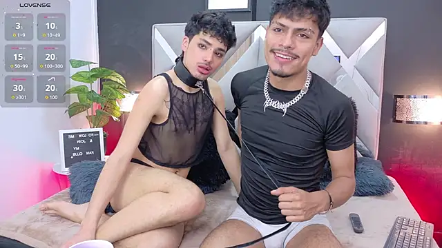 LucayLeo online show from October 2, 5:25 am