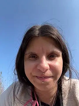 Brutecia2002 online show from March 11, 12:11 pm