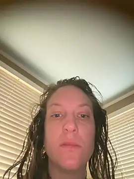 Snapshot of KiinkyPrincxss chatting on February 17, 4:13 pm KiinkyPrincxss online show from February 17, 4:13 pm