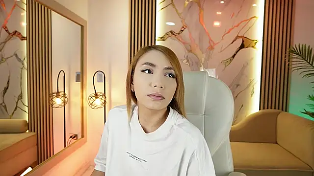 sarabelmont online show from February 11, 1:05 pm