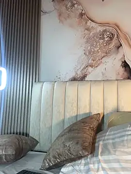 Dakota Evanns online show from October 20, 1:00 pm