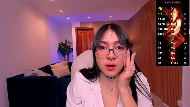 Snapshot of Maddyson_parker chatting on October 4, 3:15 am Maddyson parker online show from October 4, 3:15 am