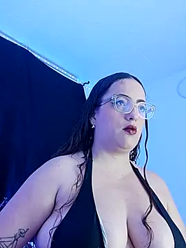 Snapshot of SussanMillerr_ chatting on September 23, 8:17 am SussanMillerr  online show from September 23, 8:17 am