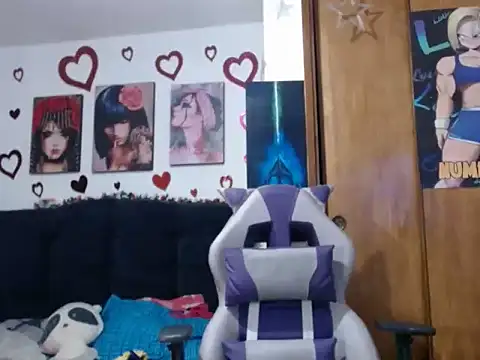 Snapshot of Angeeellovee chatting on September 23, 5:21 am Angeeellovee online show from September 23, 5:21 am