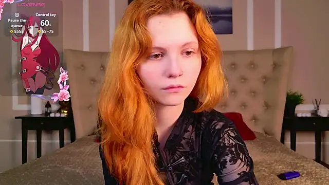 Snapshot of AlisHanson chatting on September 30, 9:03 am AlisHanson online show from September 30, 9:03 am