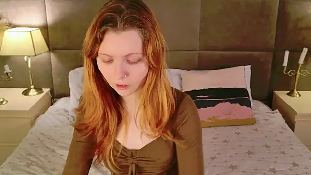 Snapshot of AlisHanson chatting on January 19, 2:32 pm AlisHanson online show from January 19, 2:32 pm