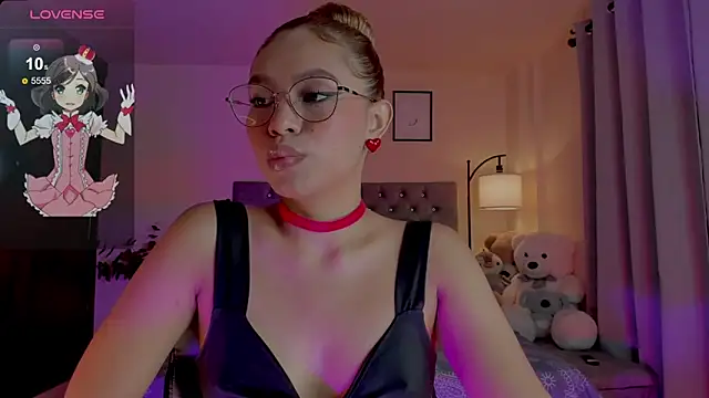 OxanaFedorova1- online show from May 7, 8:25 pm