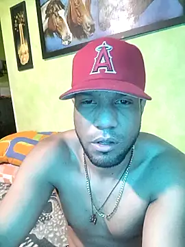 Snapshot of JoselitoVrgn chatting on June 6, 1:43 am JoselitoVrgn online show from June 6, 1:43 am