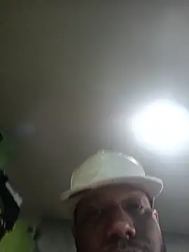 Snapshot of JoselitoVrgn chatting on June 18, 8:02 pm JoselitoVrgn online show from June 18, 8:02 pm