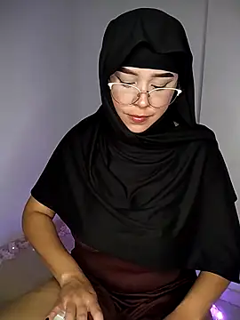 Snapshot of rhizanthella_ chatting on September 14, 6:40 pm rhizanthella online show from September 14, 6:40 pm