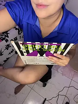 Snapshot of rhizanthella_ chatting on September 30, 7:30 pm rhizanthella online show from September 30, 7:30 pm