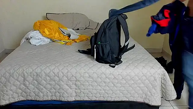 Snapshot of lustduo1 chatting on March 12, 1:12 am lustduo1 online show from March 12, 1:12 am