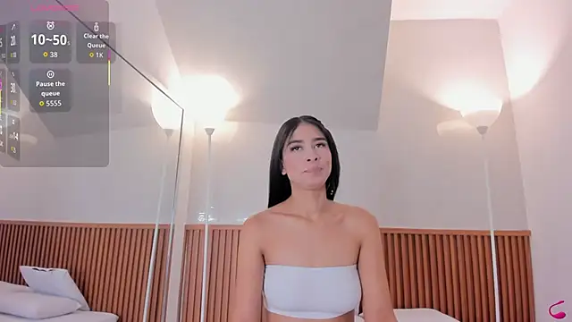 nicol giraldoo online show from February 27, 4:12 am